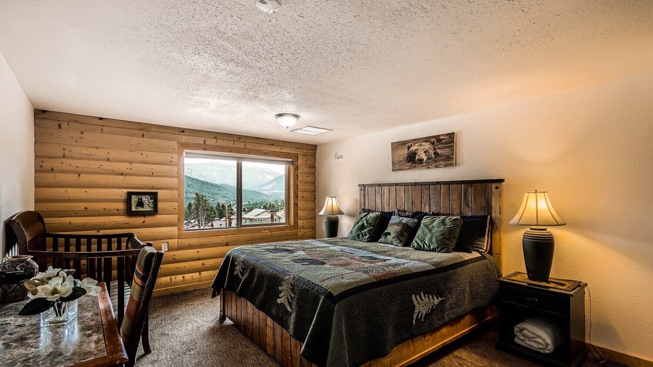 Photo of Bedroom in Estes Park