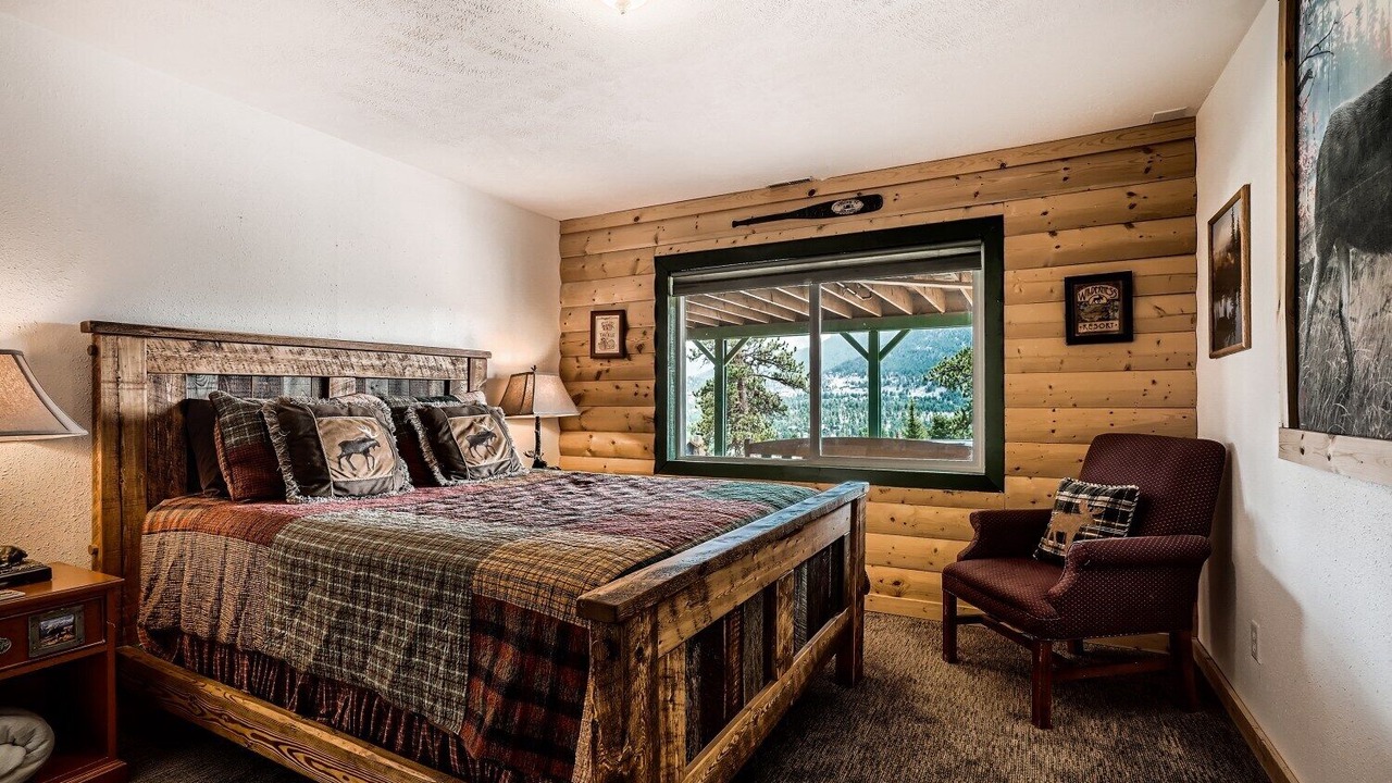 Photo of Bedroom in Estes Park