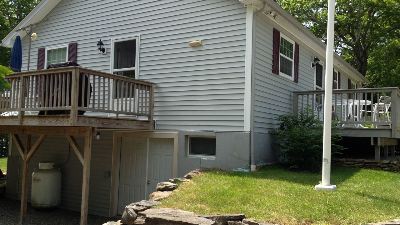 Photo of Outdoor in Round Pond