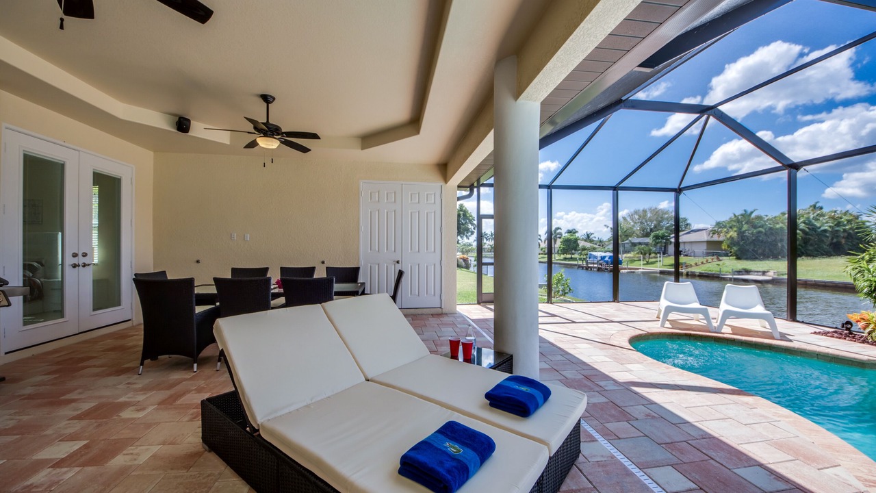Photo of Outdoor in Pelican