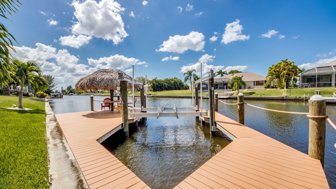Photo of Outdoor in Pelican