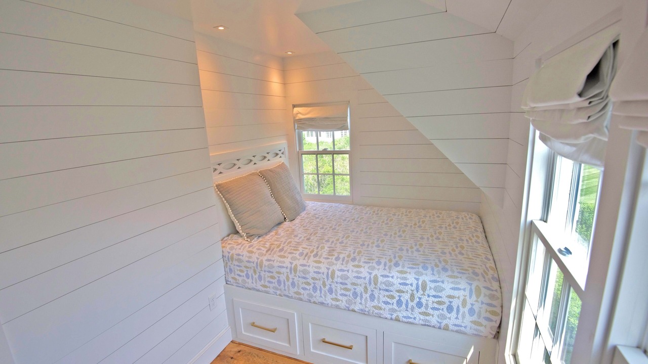 Photo of Bedroom in Brant Point