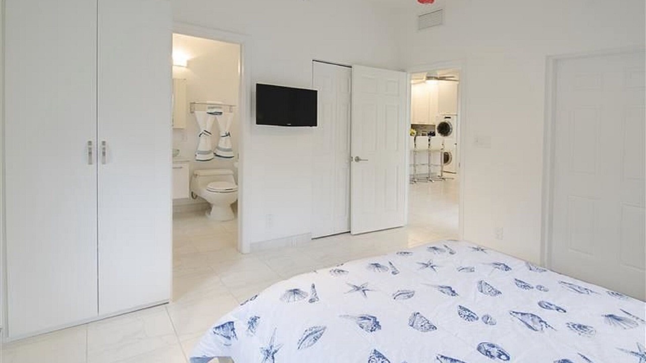 Photo of Bedroom in Dolphin Isles