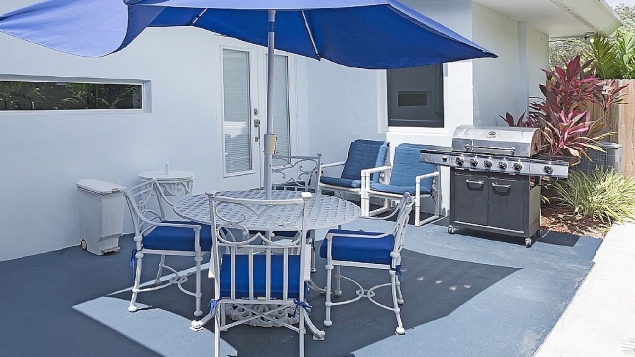 Photo of Outdoor in Dolphin Isles