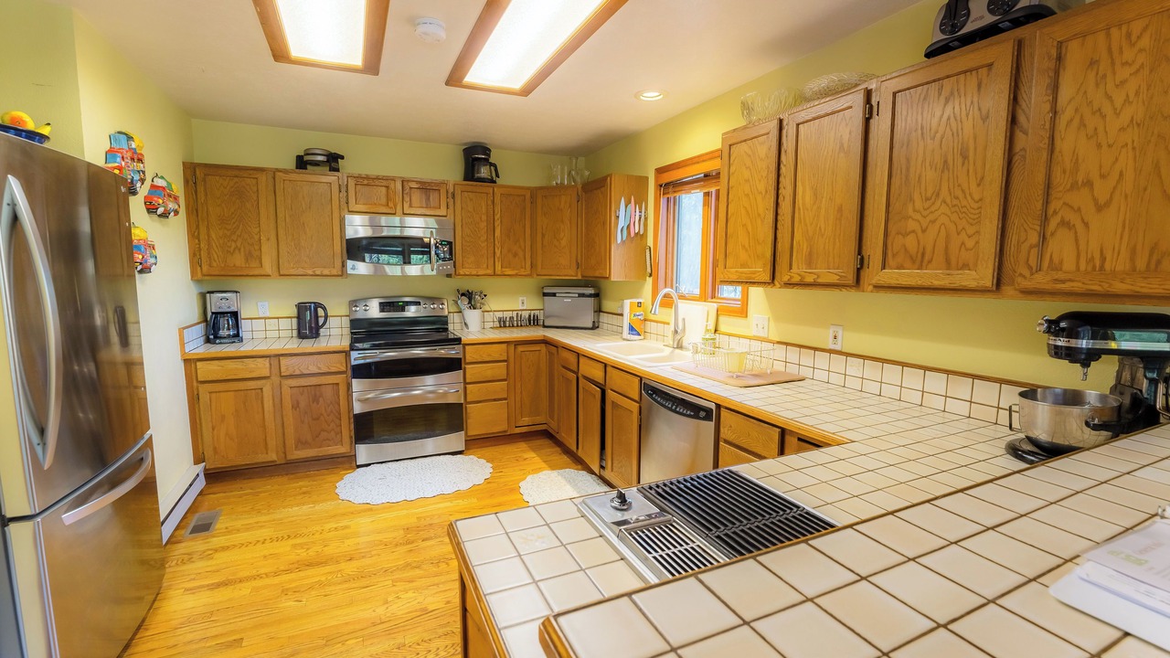 Photo of Kitchen in Pine