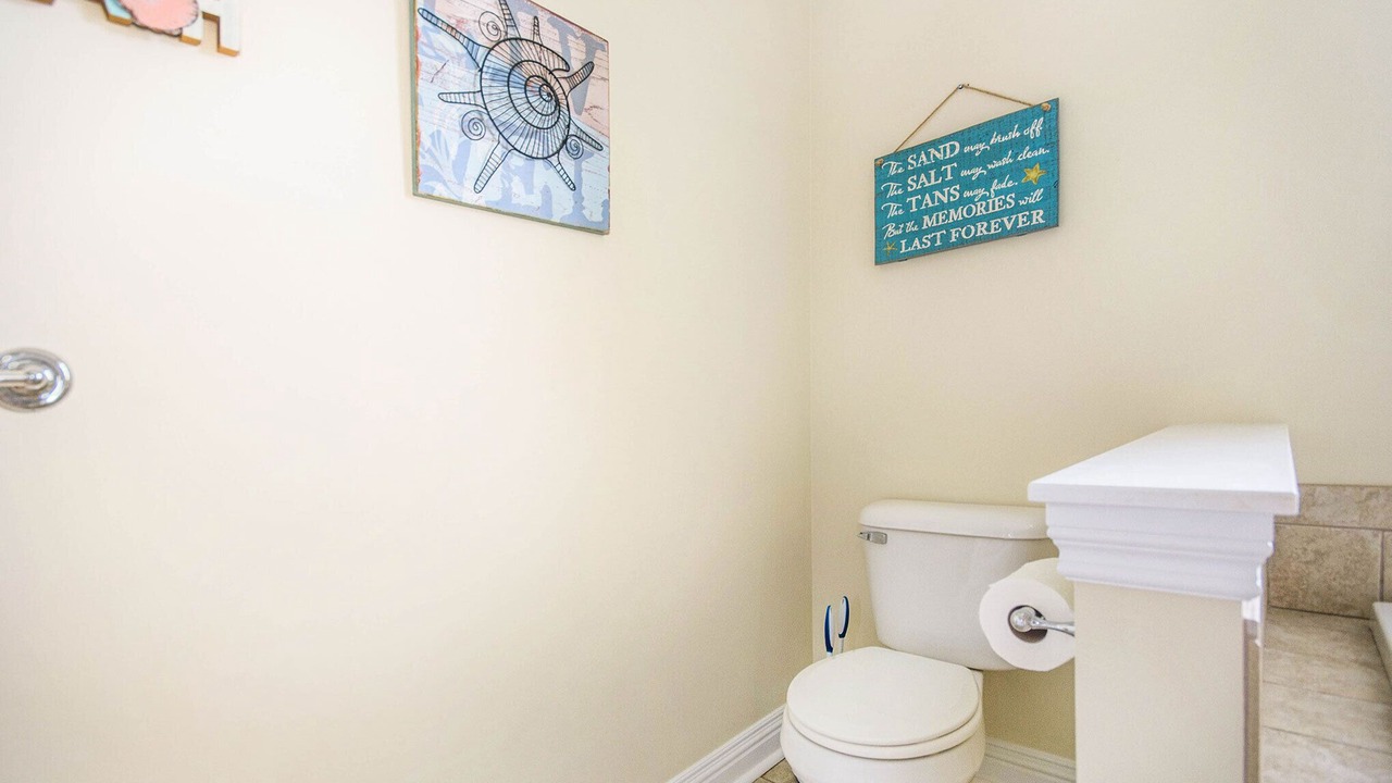 Photo of Bathroom in Miami Park