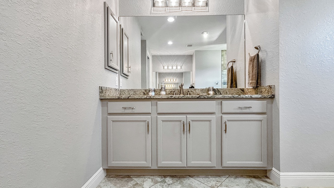 Photo of Bathroom in South Gulf Cove
