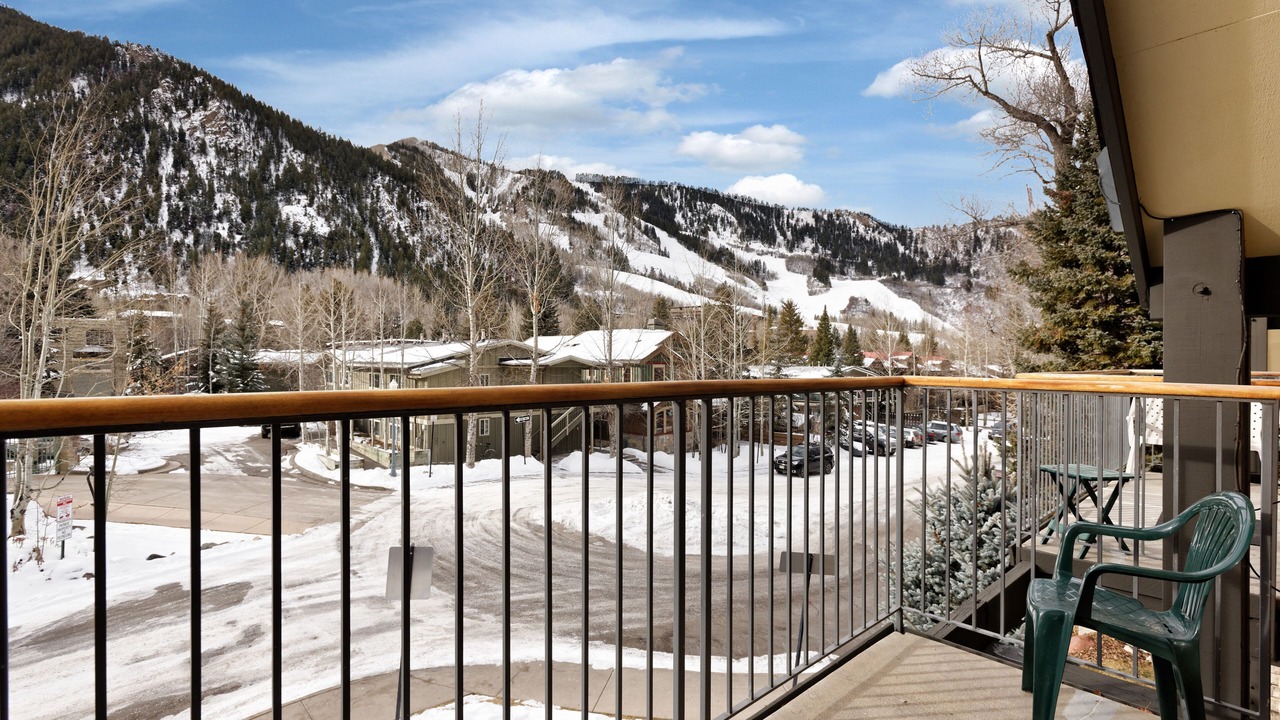 Photo of Others in Aspen