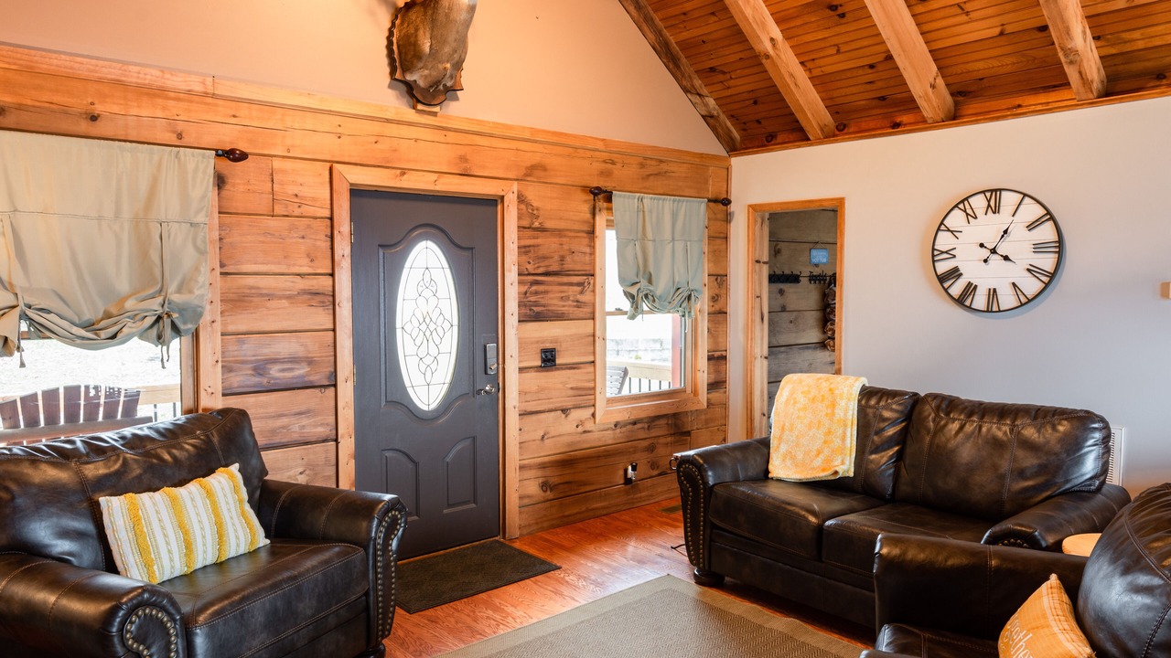 Photo of Livingroom in Lupton City