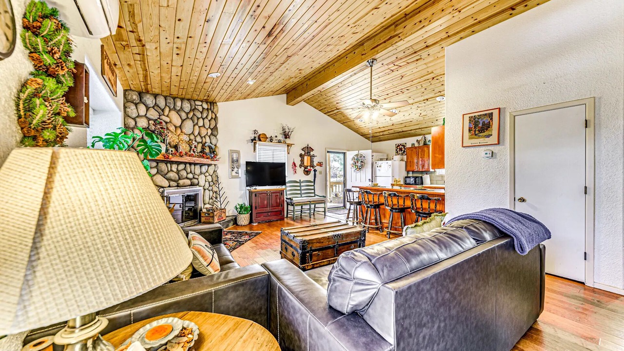 Photo of Livingroom in Ruidoso