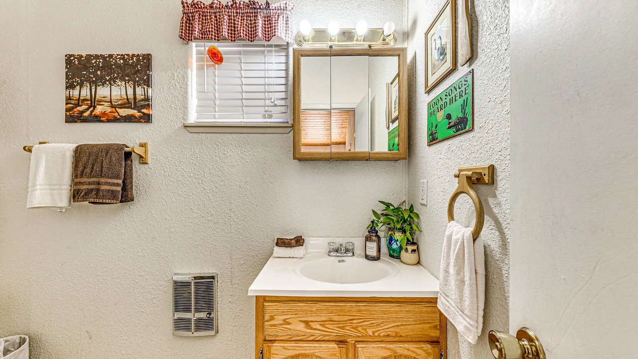 Photo of Bathroom in Ruidoso