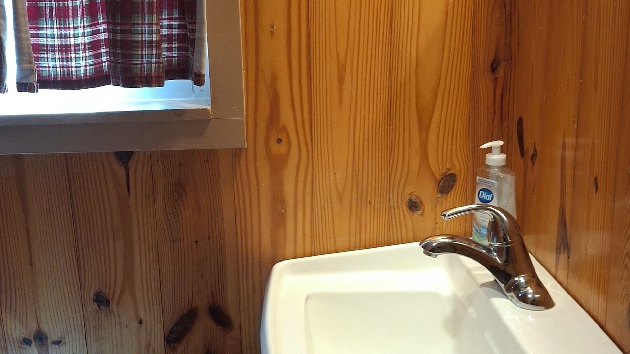Photo of Bathroom in Olmstedville