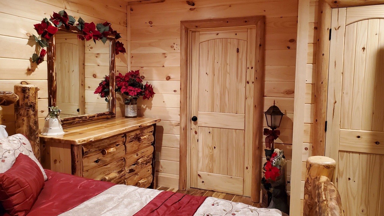 Photo of Bedroom in Gatlinburg - Pigeon Forge