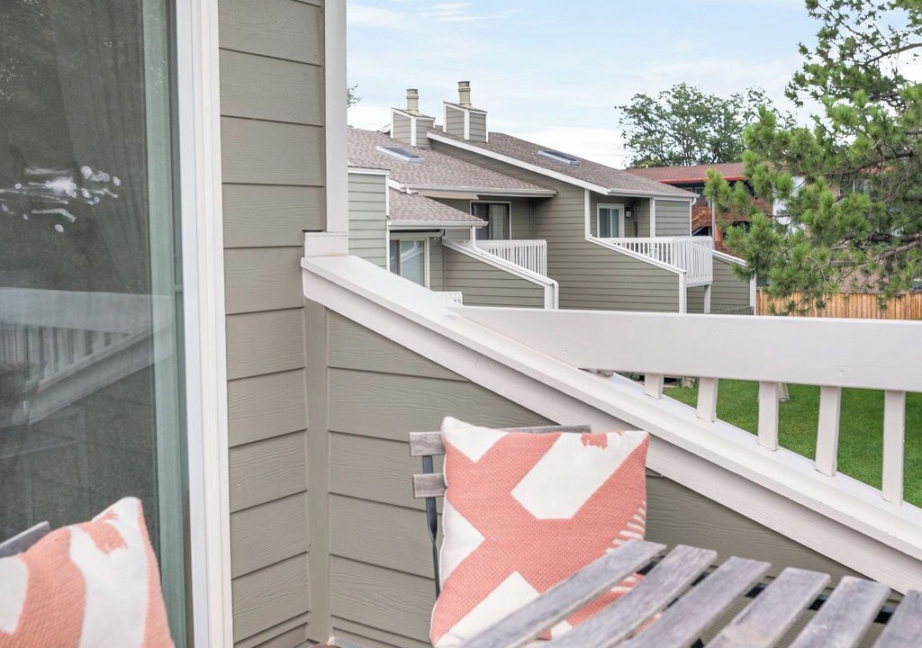 Photo of Patio Balcony in Glenwood Grove - North Iris