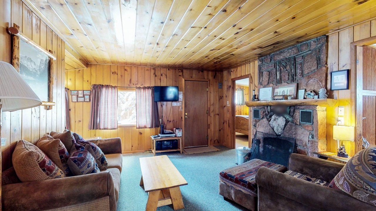 Photo of Livingroom in Green Mountain Falls