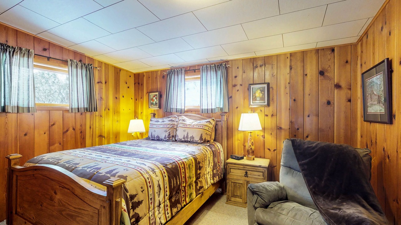 Photo of Bedroom in Green Mountain Falls