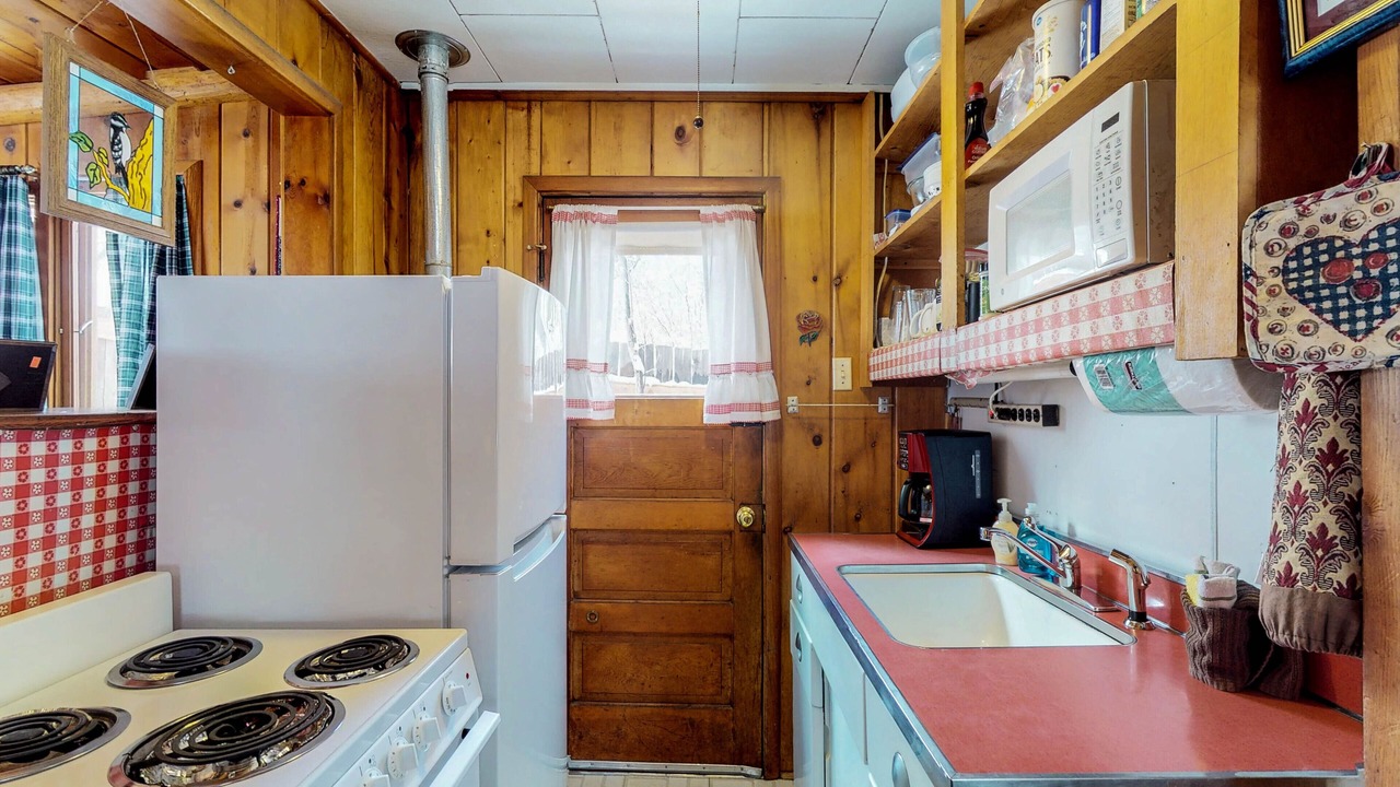 Photo of Kitchen in Green Mountain Falls