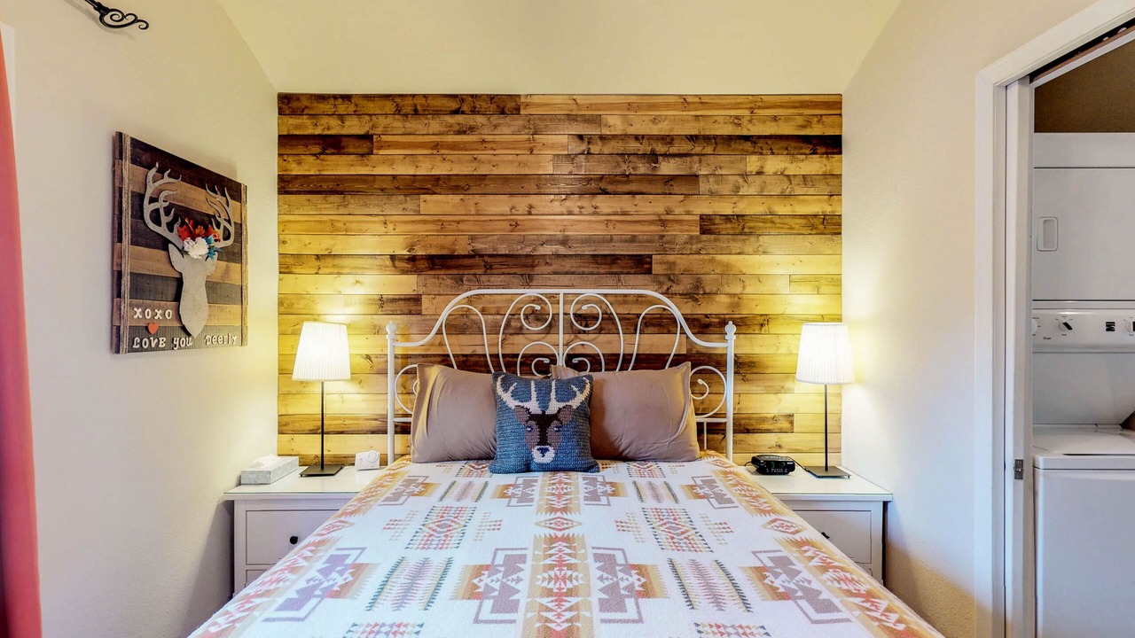 Photo of Bedroom in Woodland Park