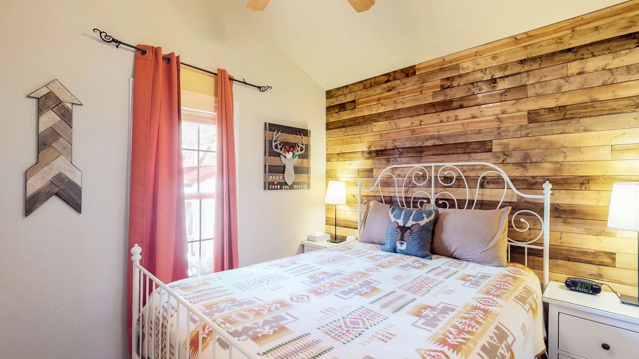 Photo of Bedroom in Woodland Park