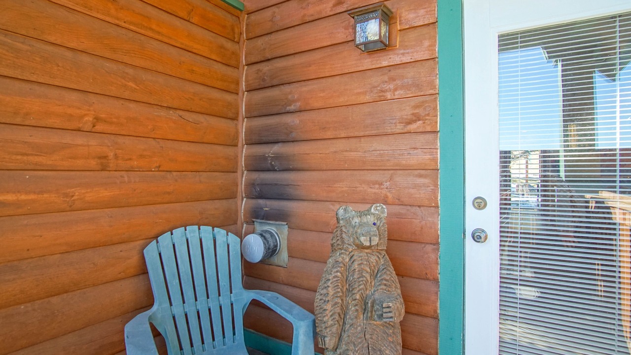 Photo of Outdoor in Snowshoe