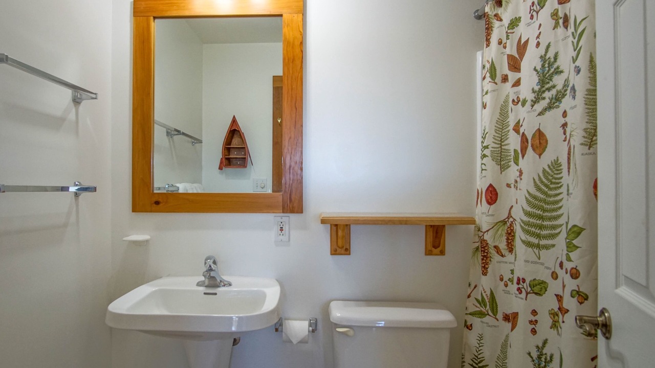 Photo of Bathroom in Snowshoe