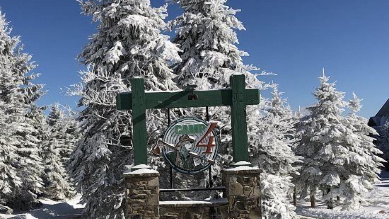 Photo of Outdoor in Snowshoe