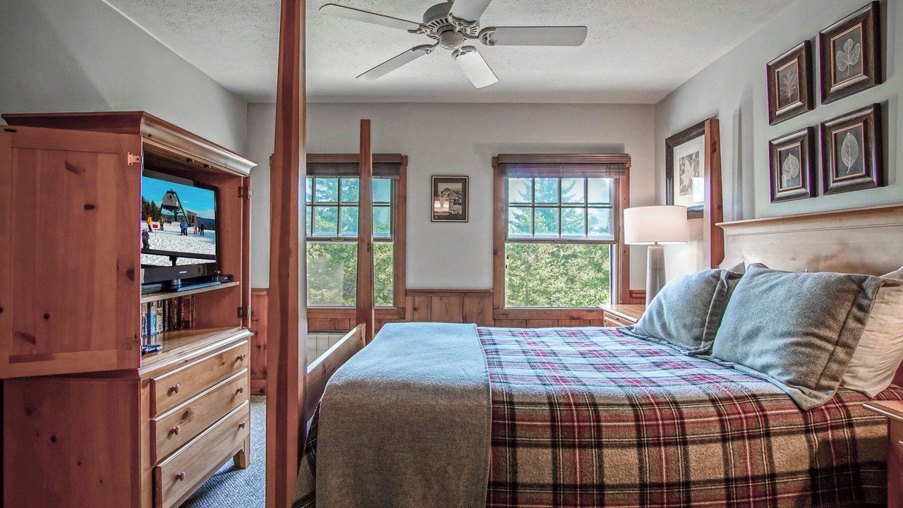 Photo of Bathroom in Snowshoe