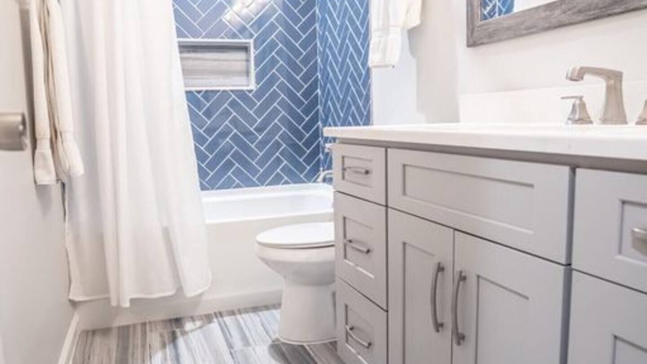 Photo of Bathroom in Reynolds Landing