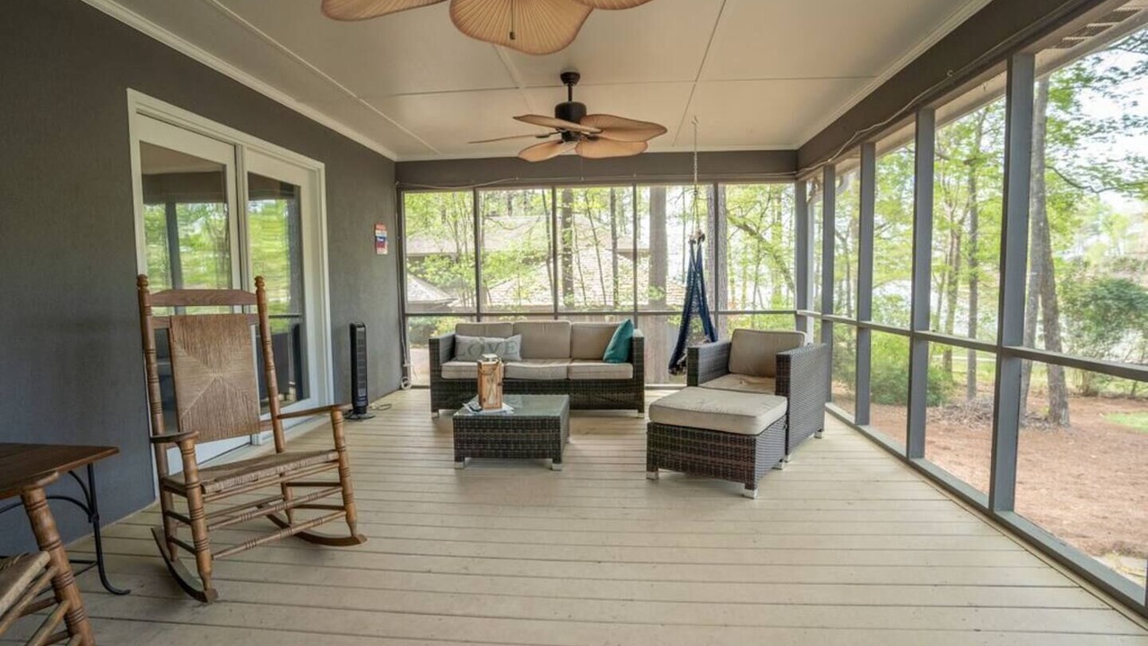 Photo of Outdoor in Reynolds Landing