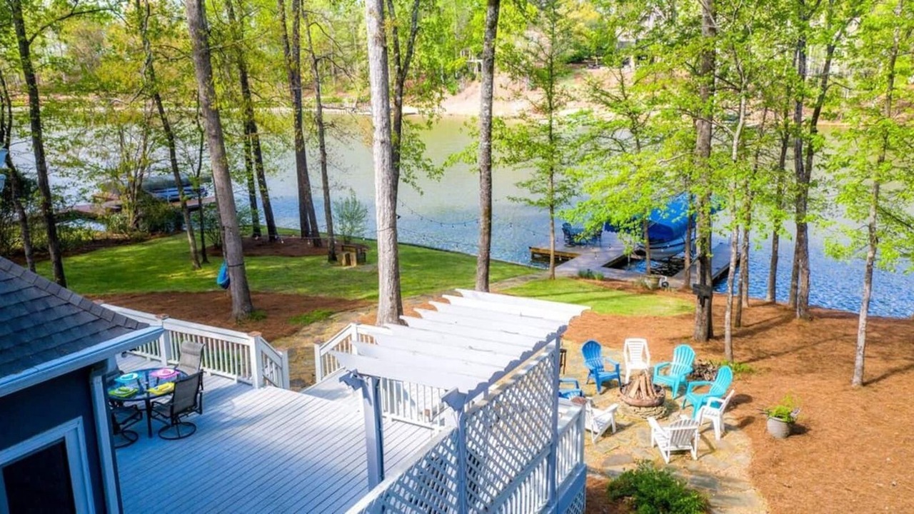 Photo of Others in Reynolds Landing