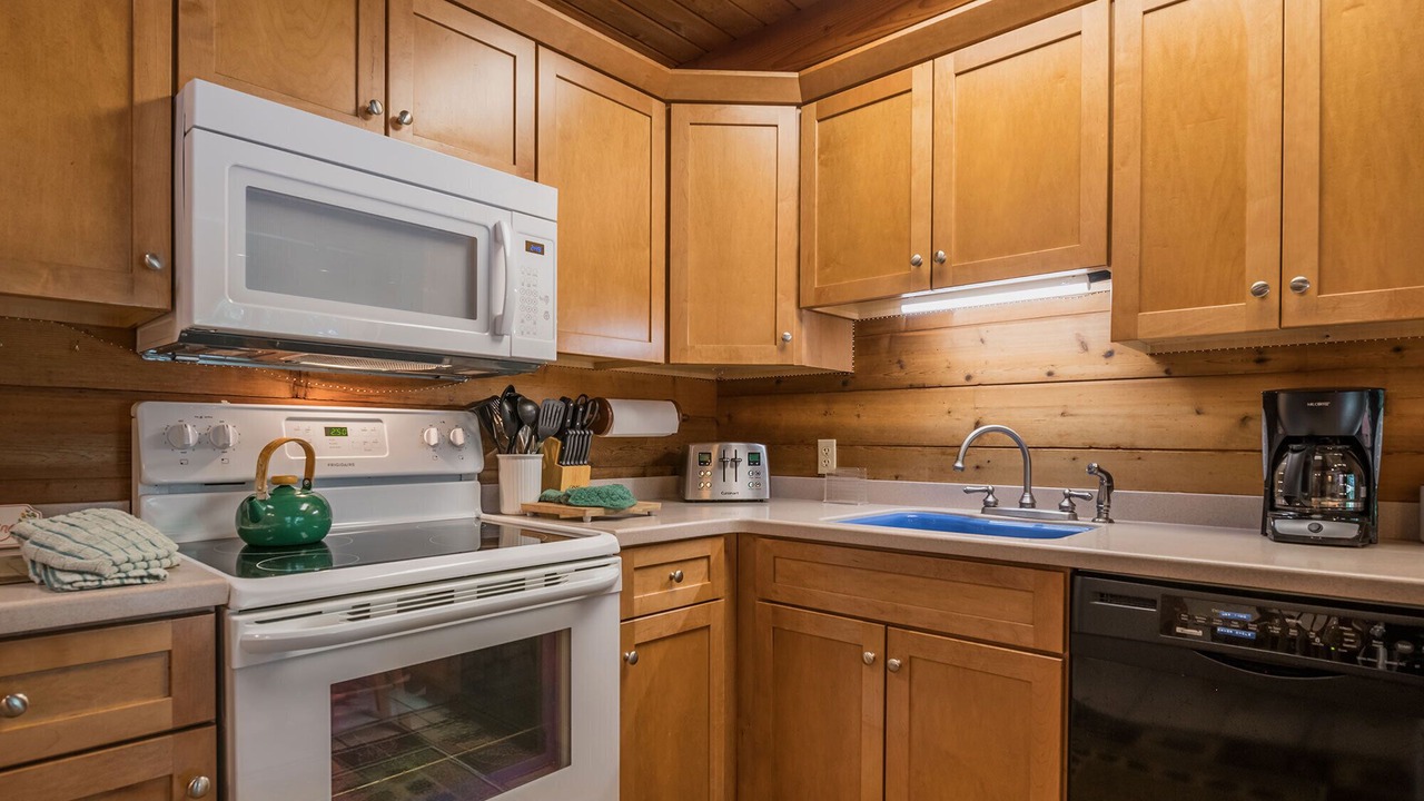 Photo of Kitchen in Snowshoe