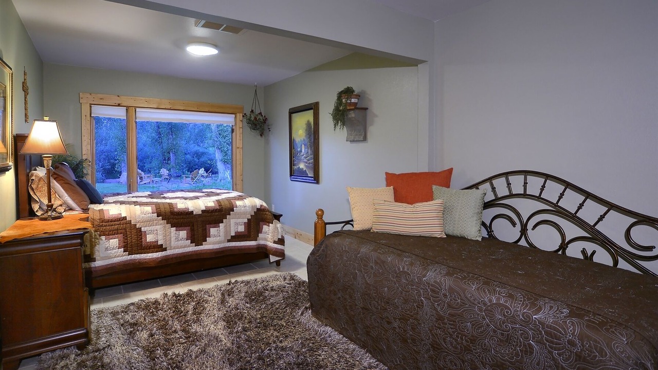 Photo of Bedroom in Gunnison