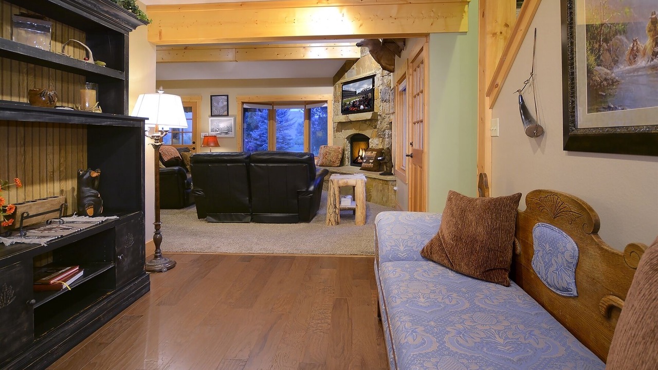 Photo of Livingroom in Gunnison