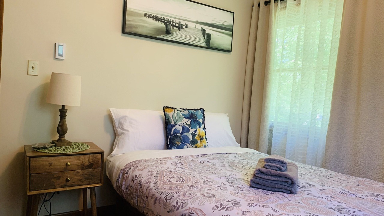 Photo of Bedroom in Pocono Pines