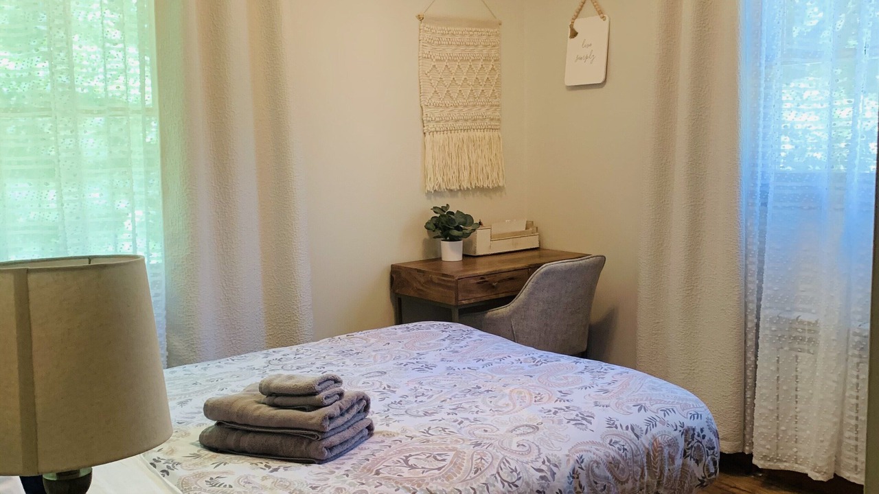 Photo of Bedroom in Pocono Pines