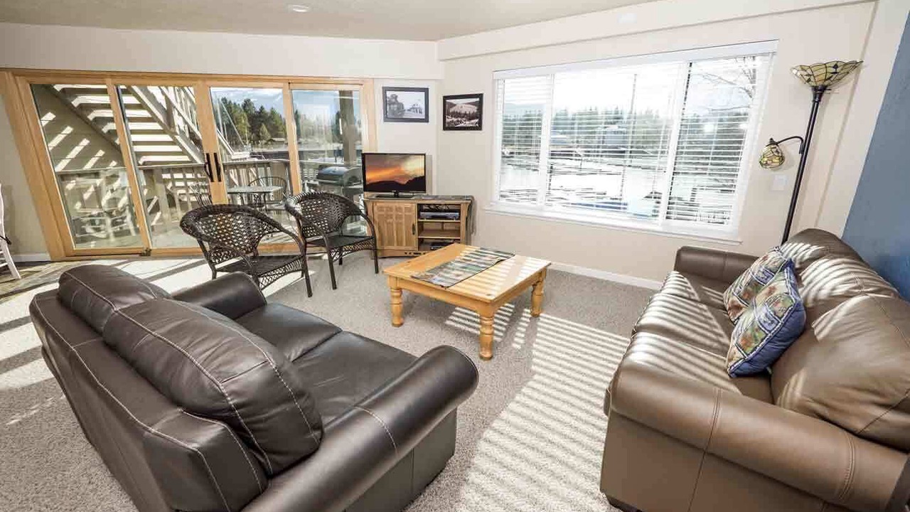 Photo of Livingroom in Al Tahoe