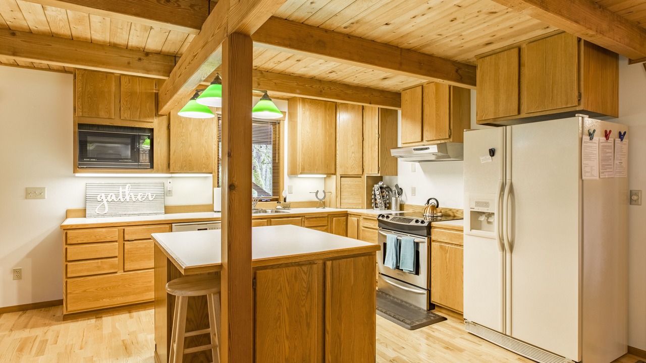 Photo of Kitchen in Glacier