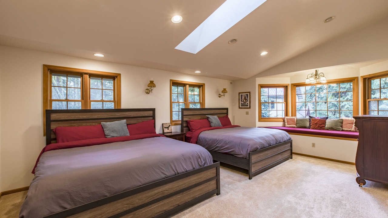 Photo of Bedroom in Glacier