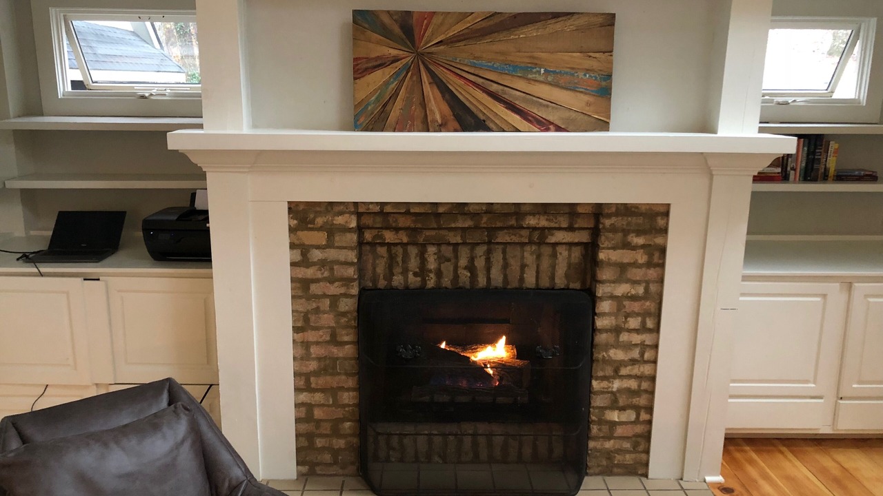 Photo of Livingroom in Flat Rock