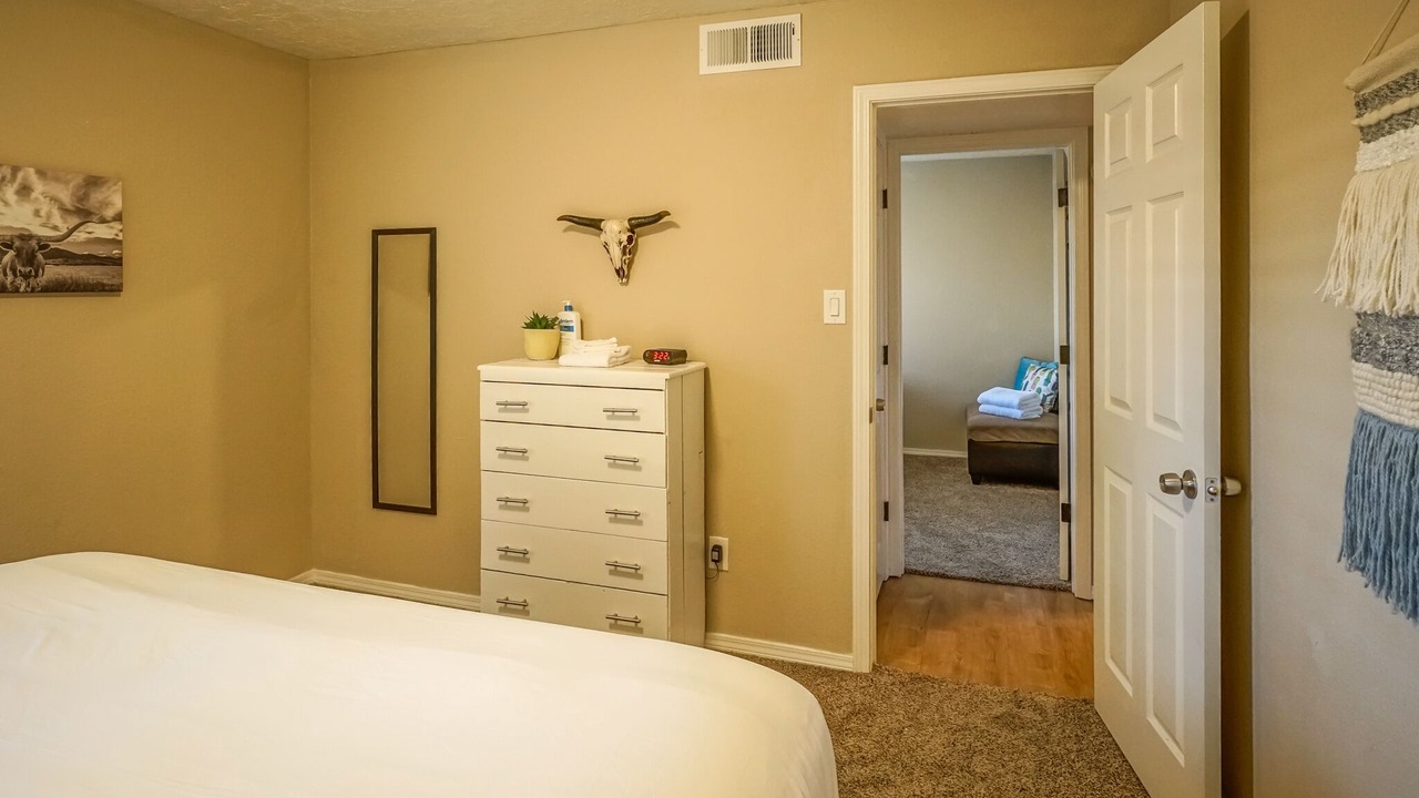 Photo of Bedroom in Uptown
