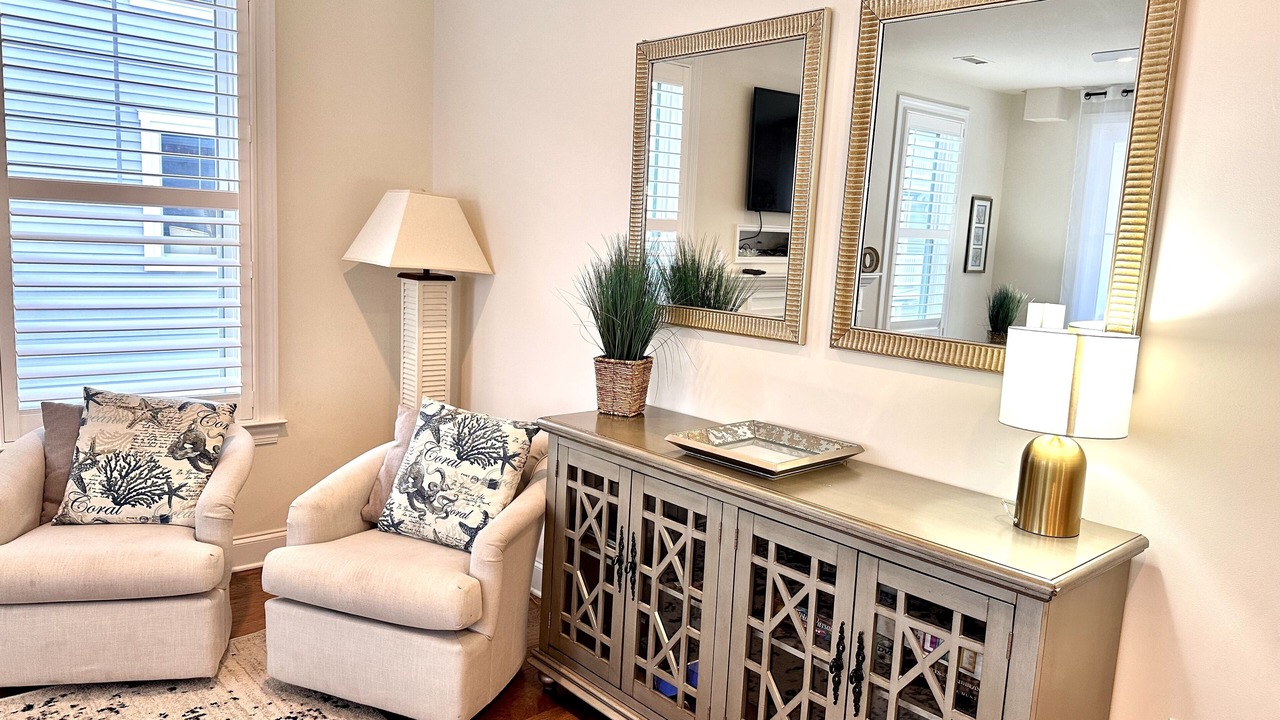 Photo of Livingroom in North End