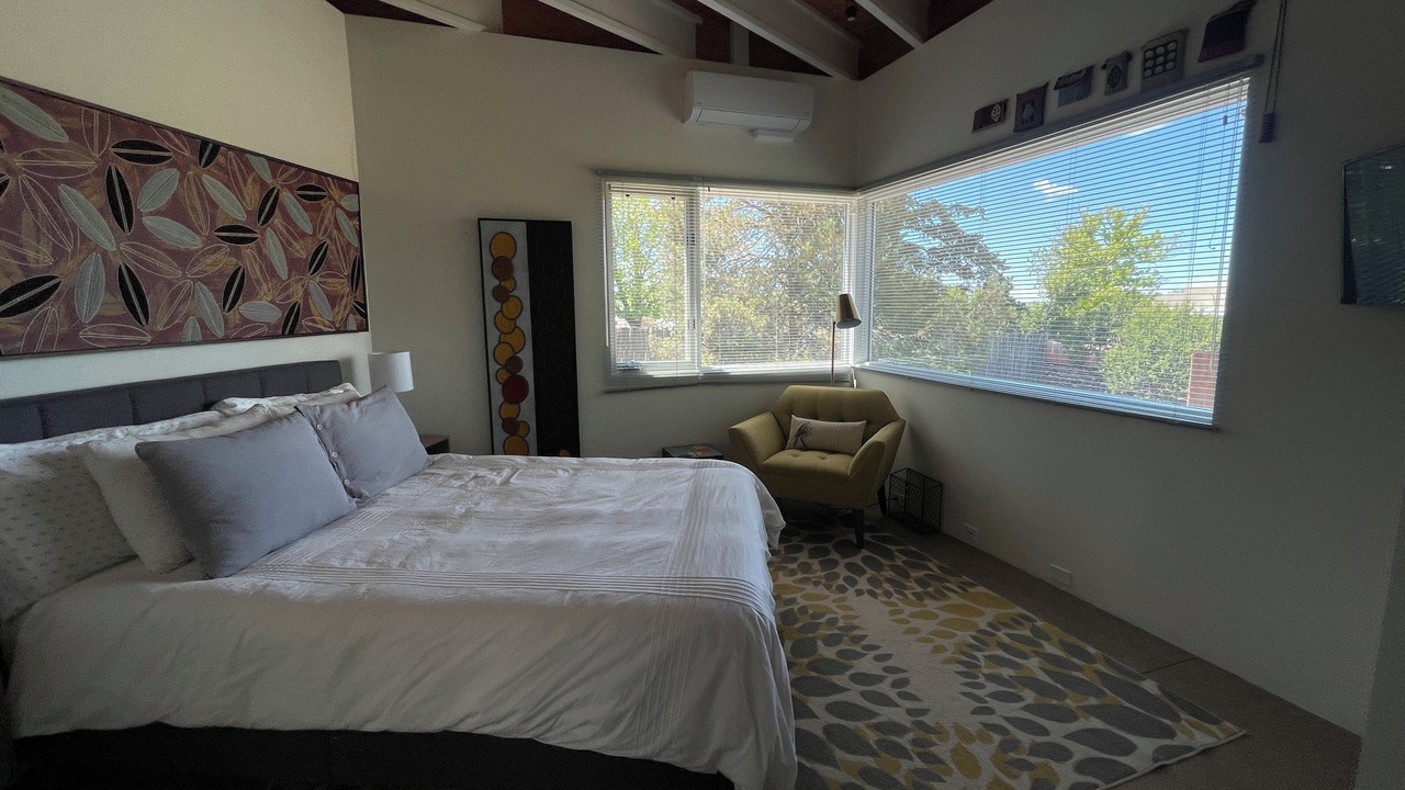 Photo of Bedroom in South Capitol