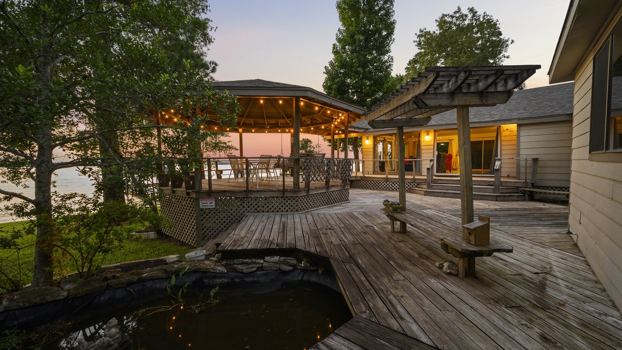 Photo of Outdoor in Indian Shores