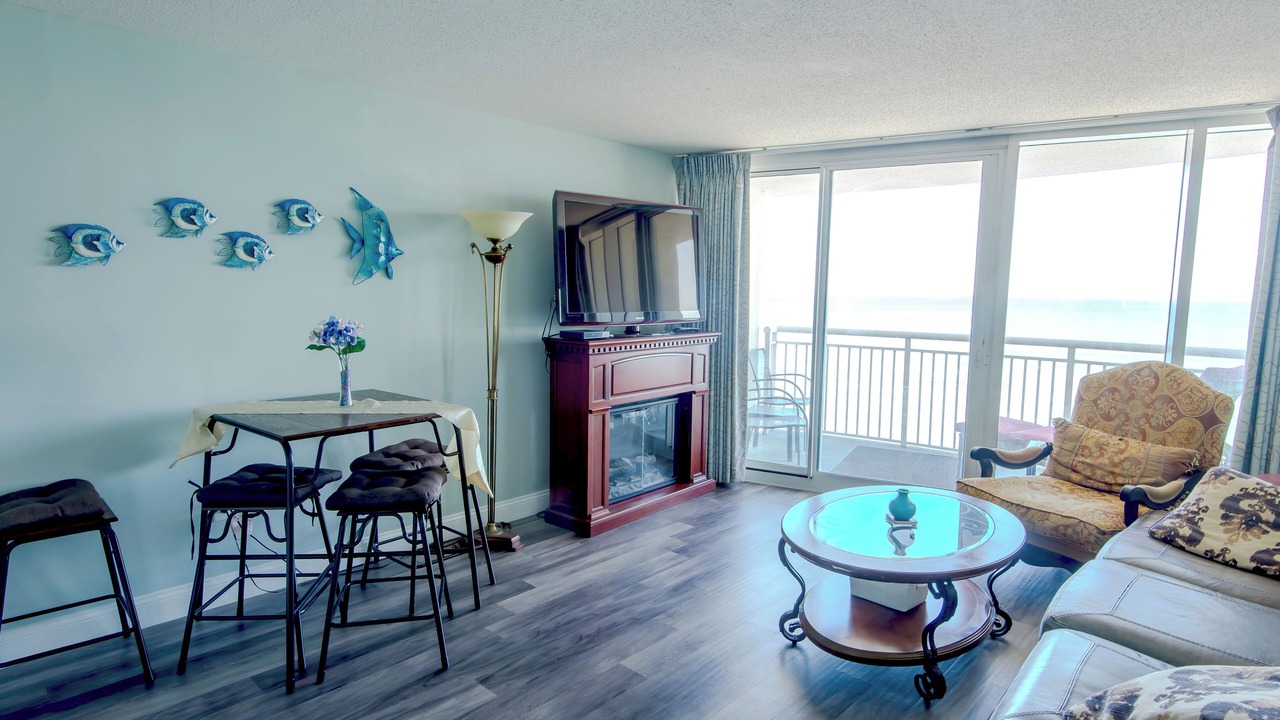 Photo of Livingroom in Downtown Myrtle Beach
