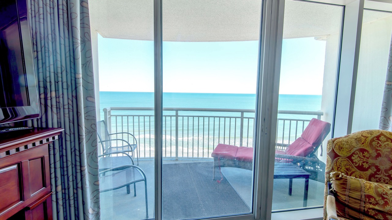 Photo of Livingroom in Downtown Myrtle Beach
