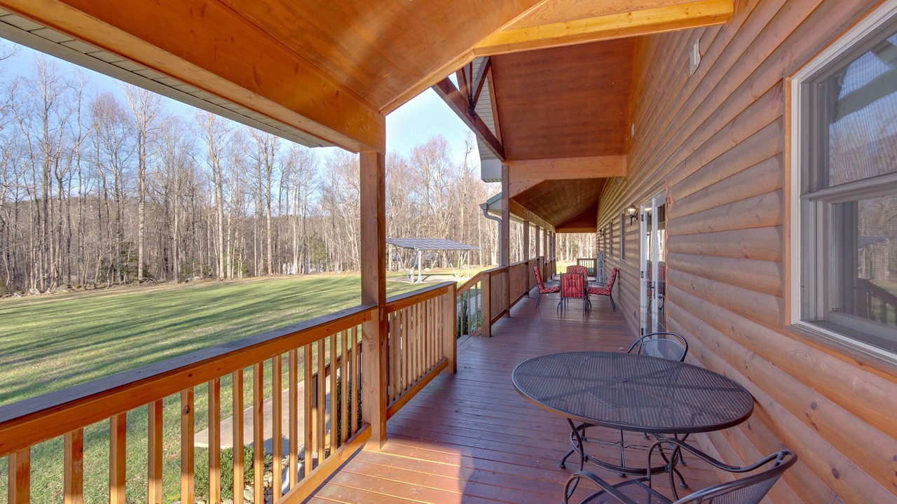 Photo of Outdoor in Rocky Grove