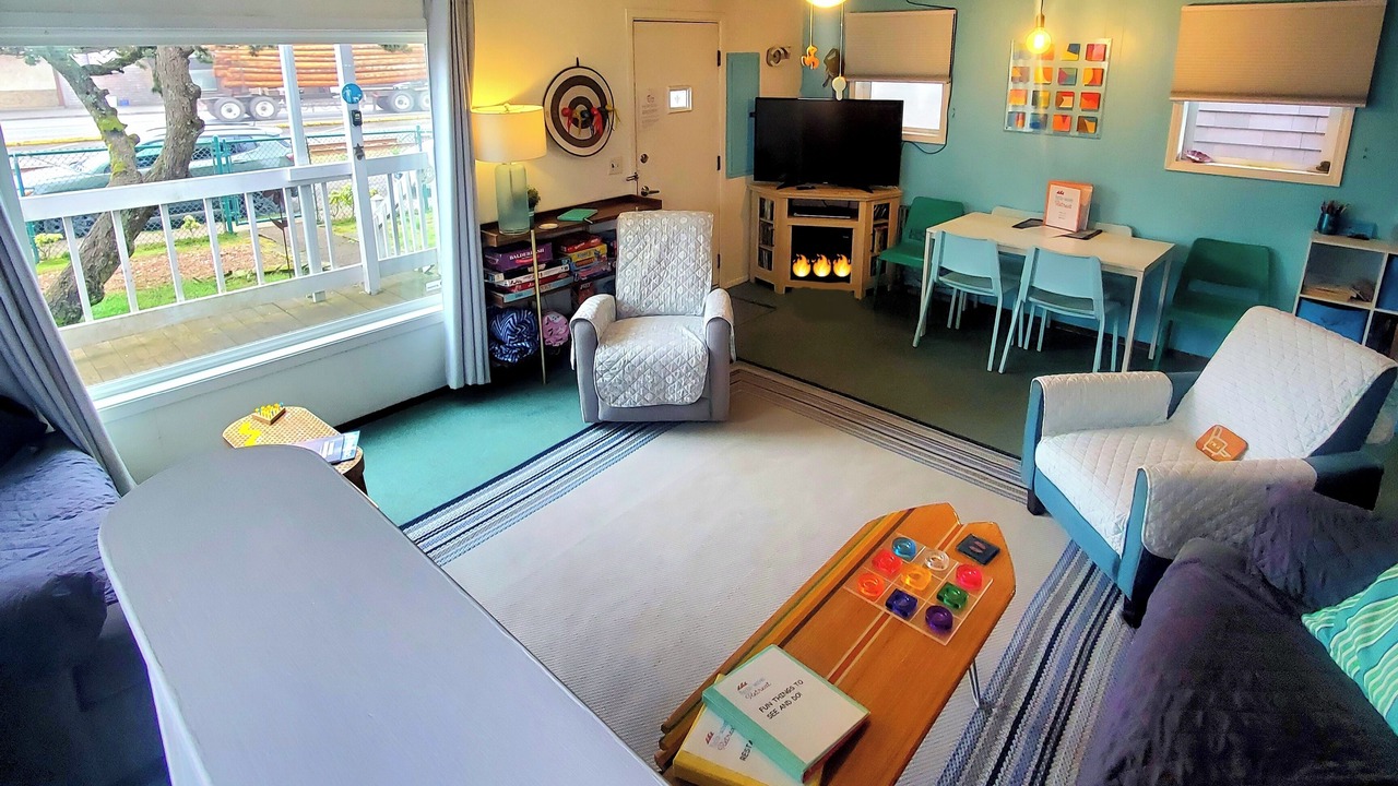 Photo of Livingroom in Rockaway Beach