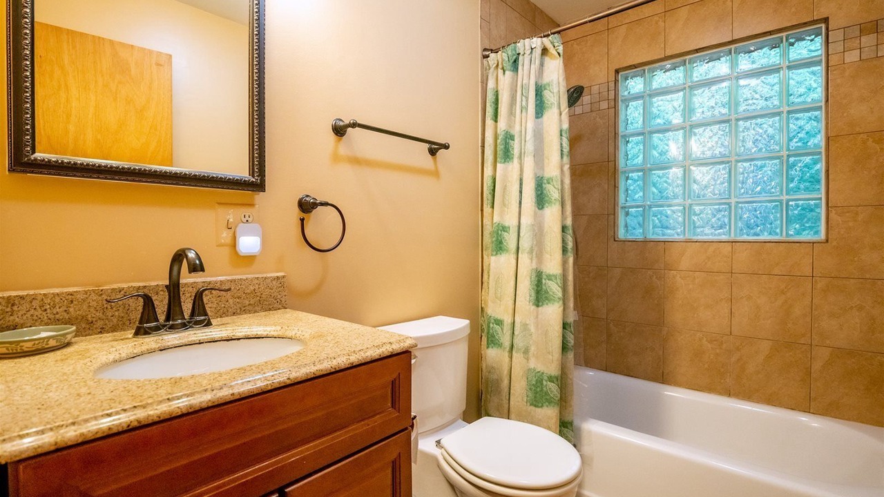 Photo of Bathroom in Northface