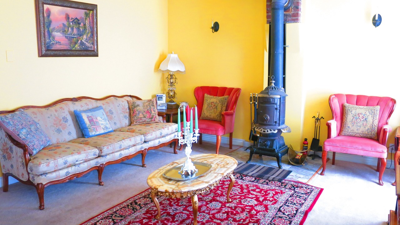 Photo of Livingroom in Central City
