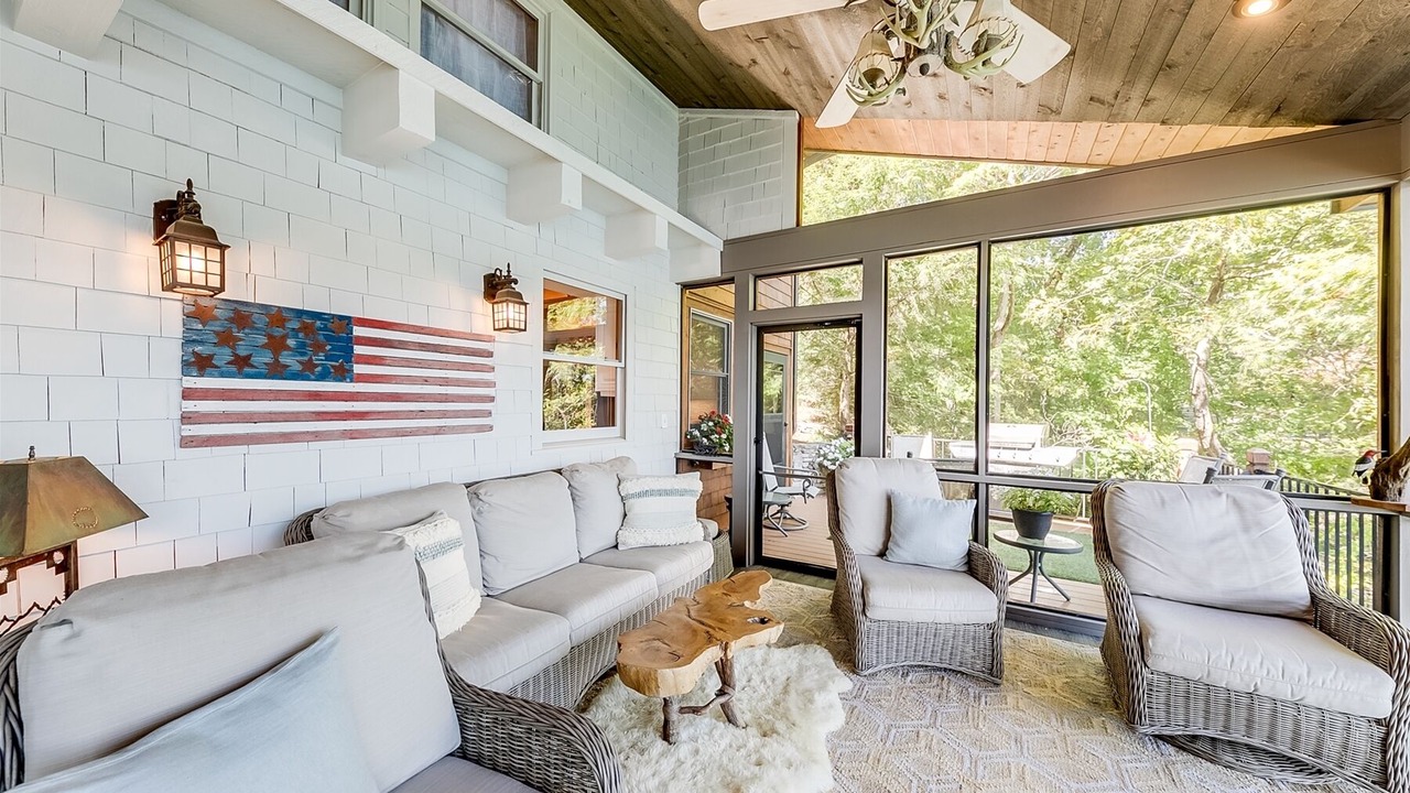 Photo of Outdoor in Clarkesville